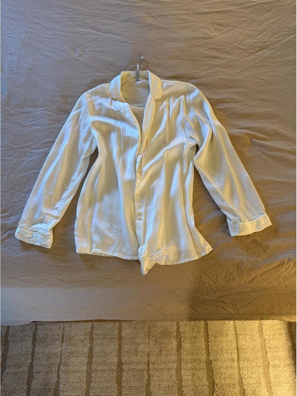 White silk pajama blouse from Inimissimi